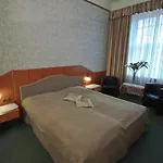 Am Park 3*