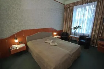 Am Park 3*